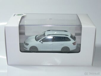 Predám originál model ŠKoda Fabia 3 combi, mierka 1:43, vyro - 3