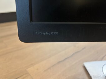 Monitor HP Elite Display E232 - 3