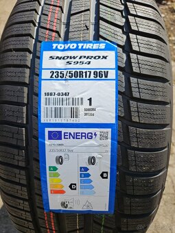 Zimné pneumatiky 235/50 R17 96V - 3