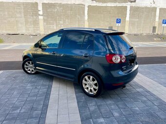 Volkswagen Golf 6 PLUS 2.0 TDI CR Highline - 3