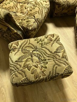 Predám retro sedačku komplet aj s kreslami a taburetmi - 3