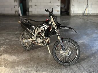 YAMAHA YZ250F - 3