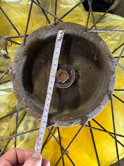 Predné koleso Jawa 250 perák - 3