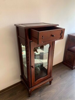 Rustikalna vitrínová skrinka - 3