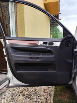 Tapacíre VOLKSWAGEN TOUAREG 7L - 3