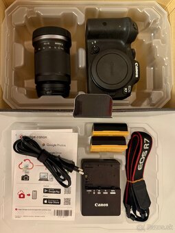 Canon R7 - 3