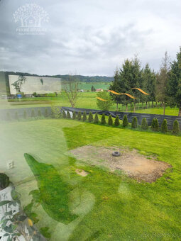 NOVÉ,dom po rekonštrukcii v Brezne 5 izieb, 3711 M2 p - 3
