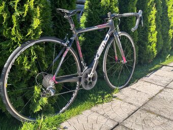 Predám karbónový cestný Bicykel značky Kemo - 3