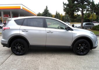 Toyota RAV4 2.5 Hybrid 197 PS,automat,kamera,keyless,LED - 3