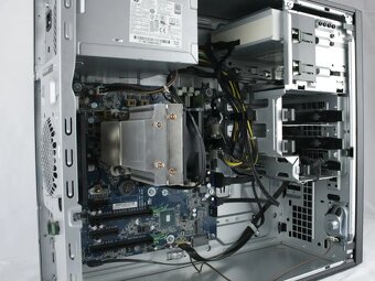 HP Z240 - E3-1245 v5, P1000, 32GB, 512GB NVMe, ZÁRUKA, W11 - 3