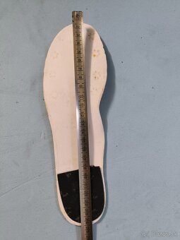 Korčule CCM velkost 38 - 3