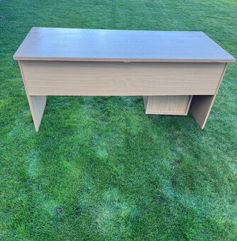 Kancelársky stôl - 3