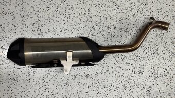 Na predaj originálny výfuk so zvodom na Triumph Tiger Sport - 3