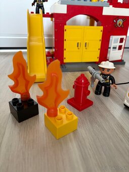 Lego Duplo hasičská stanica 6168 - 3
