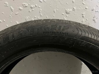 Letne pneu Goodyear EfficientGrip Performance 205/55 R17 91V - 3