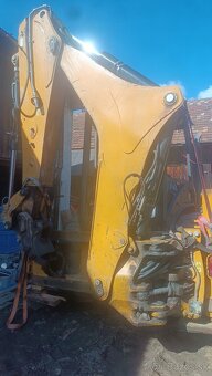 Cat 432 F2 - 3