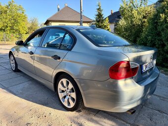 BMW E90 320D - 3