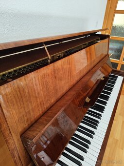 Klavír Petrof - 3