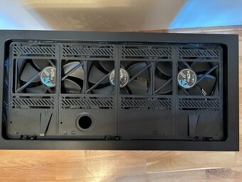 AMD Ryzen 5 3600, MSI GTX 1060 6GB, HyperX 16 GB - 3