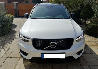 Volvo XC40 - 3