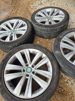 Predám elektróny 5x112r18 originál VW GROUP - 3
