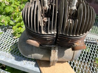 Motor Jawa 350 354 kyvacka - 3