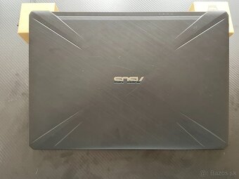 ASUS TUF GAMING 17" - 3