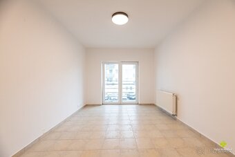 Na prenájom priestor vhodný pre služby – Necpaly, Prievidza - 3