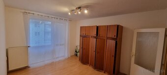 3-izbový byt na prenájom Kozárovce - 3