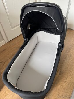 Vanicka Thule Urban Glide 3 + adaptery - 3