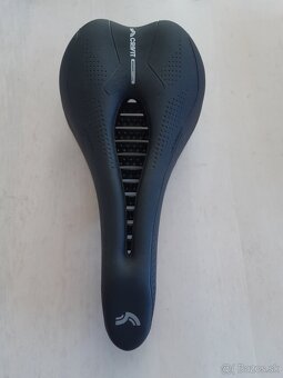 Sedlo - 3