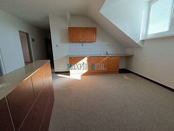 Kancelárske priestory na Čermáni s parkovaním - 3