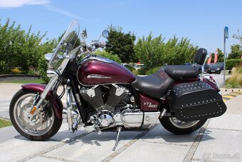 Honda VTX 1800 - 3