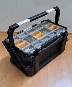 KETER - box na náradie - 3