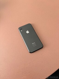 Iphone XR 64GB Black - 88% zdravie baterky - 3