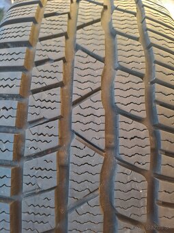 predám zimnú pneu Continental - 3