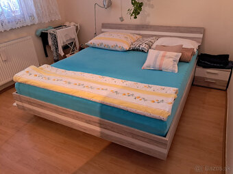 Lacno predám nábytok - 3