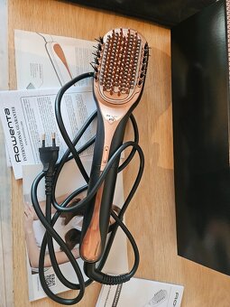 Predám regeneračnú parnú kefu ROWENTA - 3