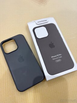 Kryt na Iphone 15 Pro s MagSafe - 3