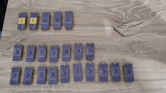 Kúpim keramické pamäte EPROM - 3