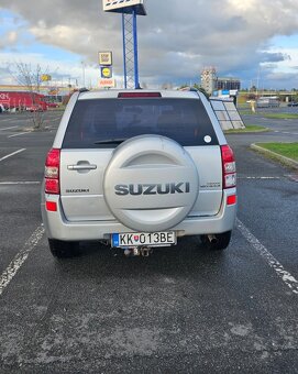 Suzuki grand vitara2.0. Benzín - 3