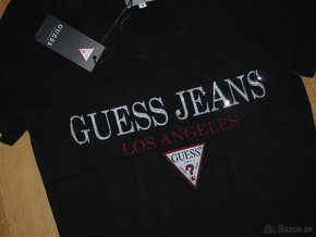 Guess dámske čierne tričko - 3