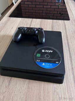 PS4 + FIFA 24 ZADARMO - 3