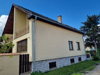 Rodinný dom s podkrovím a prístavbou v Lučenci - 3