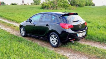Opel Astra J 2.0 CDTI 118kw + CHIP - 3