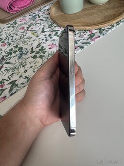 iPhone 14 Pro - 3