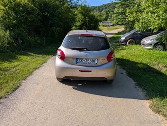 Peugeot 208 1.2 VTI - 3