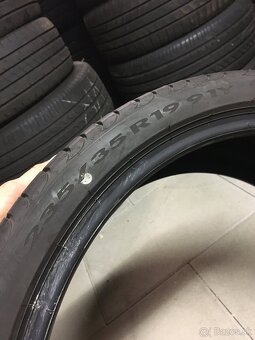 Pirelli 235/35 R19 letné - 3