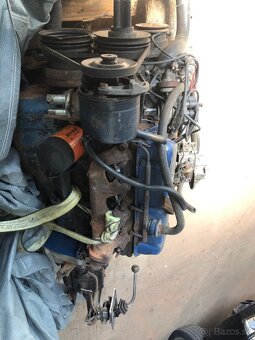1968 - 70 Ford Mustang 302 ci motor s manualnou prevodovkou - 3