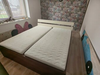 Postele, komoda, poličky, postielka... - 3